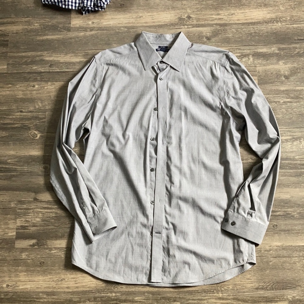 Men’s Gap Gray Button down dress shirt